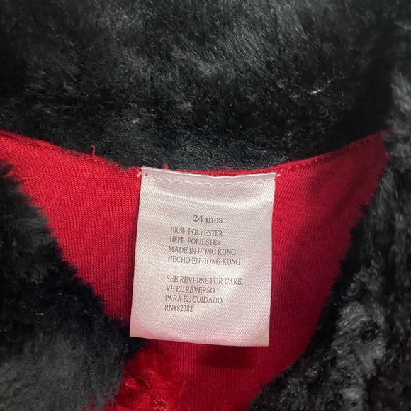 Red with black trim fuzzy holiday jacket size 24 mos - Picture 4 of 4